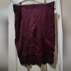 Deep Burgundy Pencil Skirt With Lace Trim Torrid Sz2(18/20)